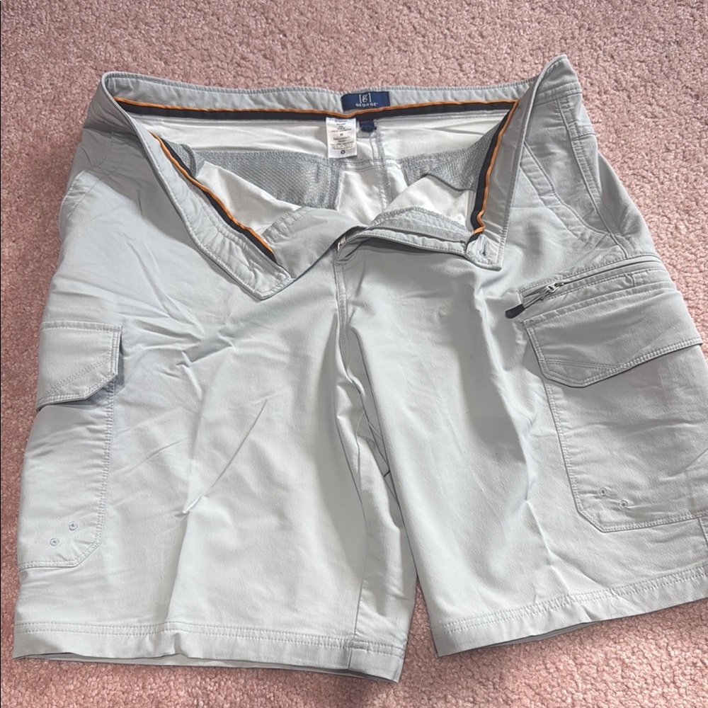 Men's Light Gray Cargo Shorts